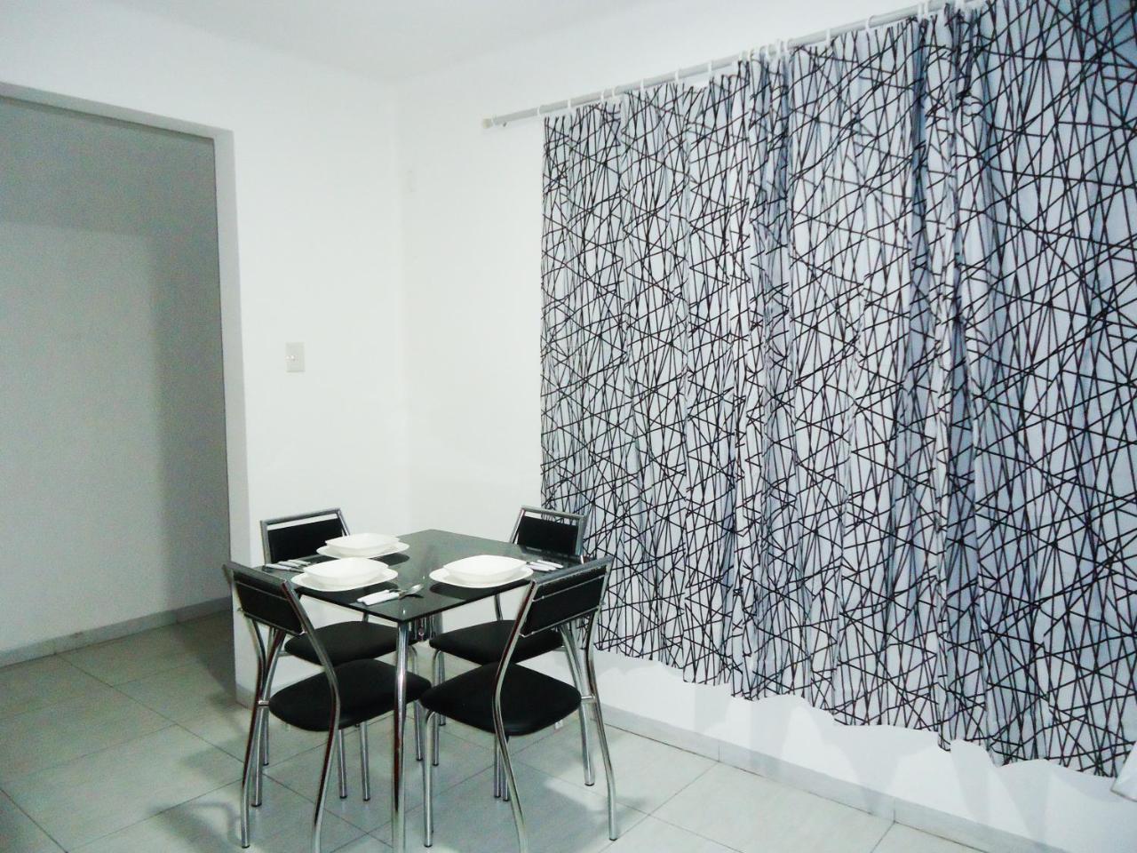 סנטה קרוז דה לה סיירה City Lodge Apart מראה חיצוני תמונה